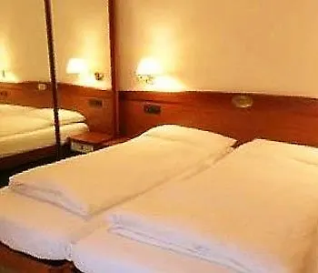 Toresela Bike Am Gardasee 3*